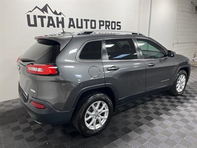 2016 Jeep Cherokee Latitude   - Photo 3 - West Bountiful, UT 84087