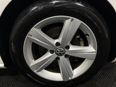 2012 Volkswagen Passat SE PZEV   - Photo 4 - West Bountiful, UT 84087