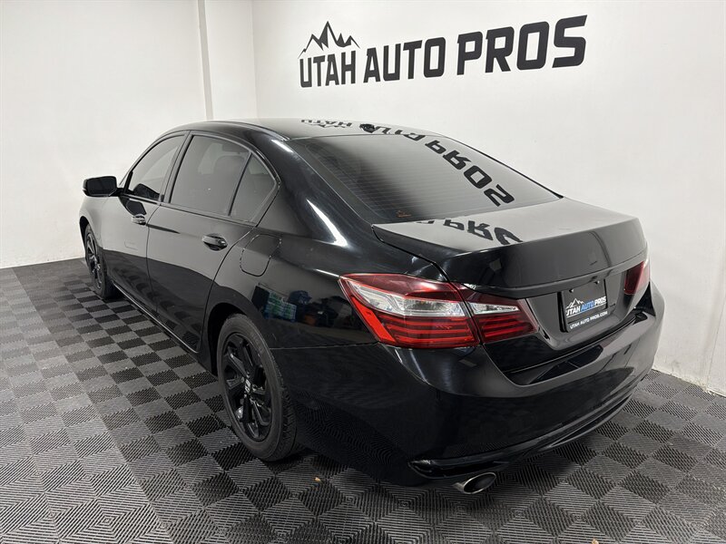 2017 Honda Accord EX - Photo 8 - West Bountiful, UT 84087