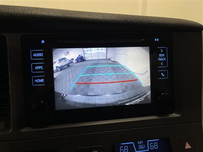 2015 Toyota Sienna LE 7-Passenger Auto Access Seat   - Photo 16 - West Bountiful, UT 84087