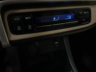 2017 Toyota Corolla LE   - Photo 14 - West Bountiful, UT 84087