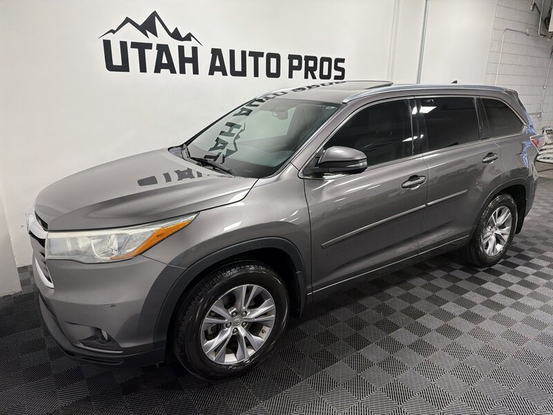 2015 Toyota Highlander XLE - Photo 6 - West Bountiful, UT 84087