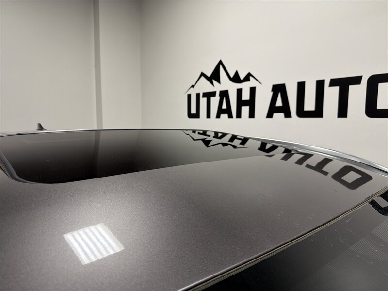 2015 Toyota Highlander XLE - Photo 5 - West Bountiful, UT 84087