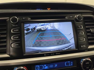 2016 Toyota Highlander XLE   - Photo 24 - West Bountiful, UT 84087