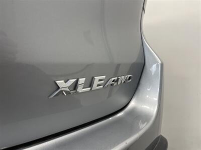 2016 Toyota Highlander XLE   - Photo 10 - West Bountiful, UT 84087