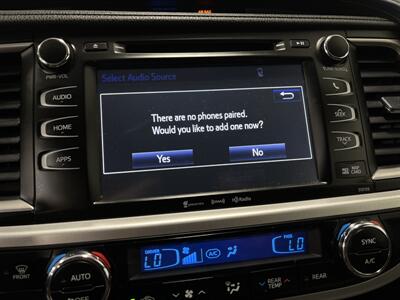 2016 Toyota Highlander XLE   - Photo 27 - West Bountiful, UT 84087