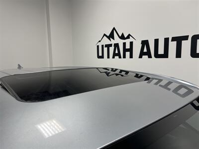 2016 Toyota Highlander XLE   - Photo 5 - West Bountiful, UT 84087