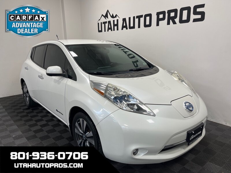 2014 Nissan LEAF SL  