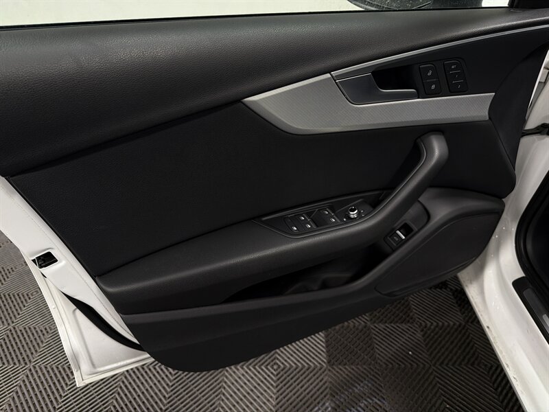 2017 Audi A4 2.0T quattro Premium - Photo 12 - West Bountiful, UT 84087