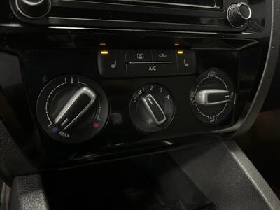 2016 Volkswagen Jetta 1.8T Sport - Photo 15 - West Bountiful, UT 84087