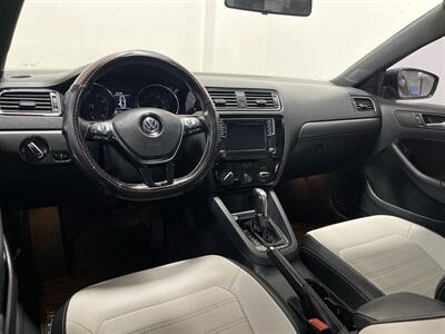 2016 Volkswagen Jetta 1.8T Sport - Photo 11 - West Bountiful, UT 84087