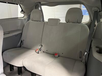 2011 Toyota Sienna LE 8-Passenger   - Photo 13 - West Bountiful, UT 84087