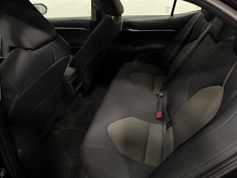 2021 Toyota Camry LE - Photo 23 - West Bountiful, UT 84087