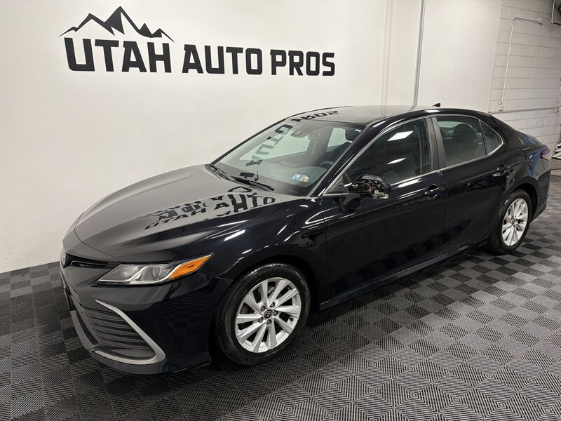 2021 Toyota Camry LE - Photo 6 - West Bountiful, UT 84087