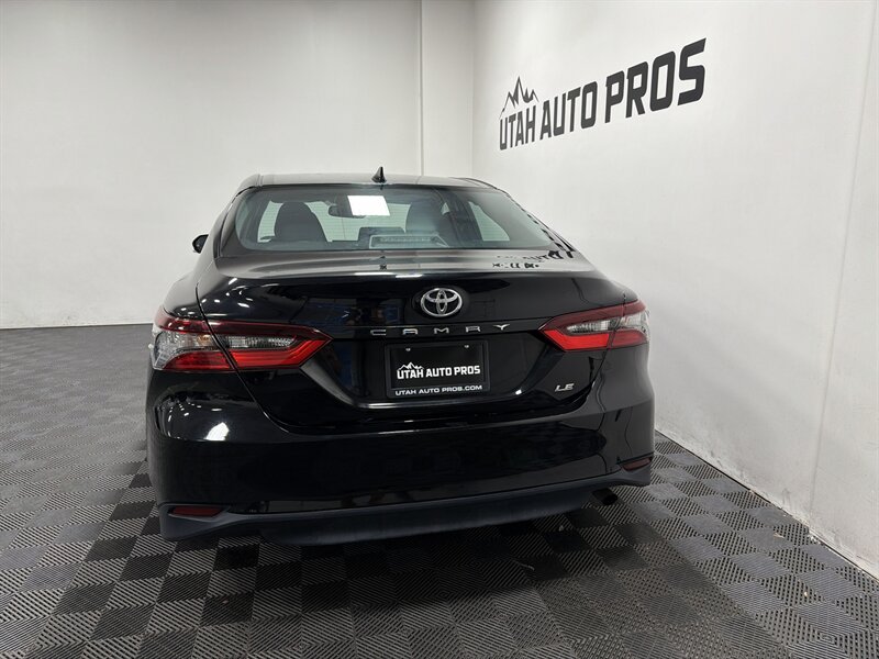 2021 Toyota Camry LE - Photo 9 - West Bountiful, UT 84087