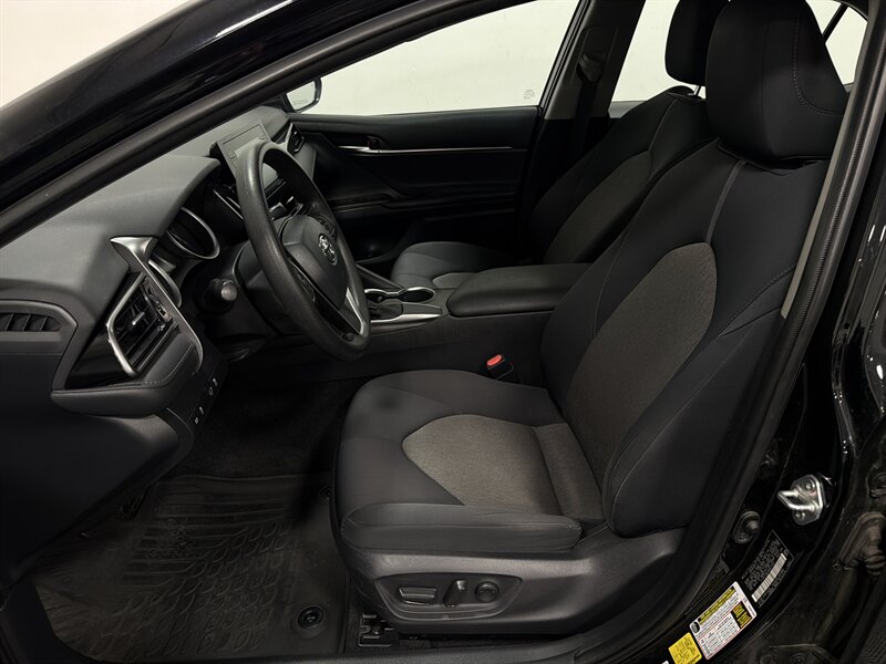 2021 Toyota Camry LE - Photo 12 - West Bountiful, UT 84087