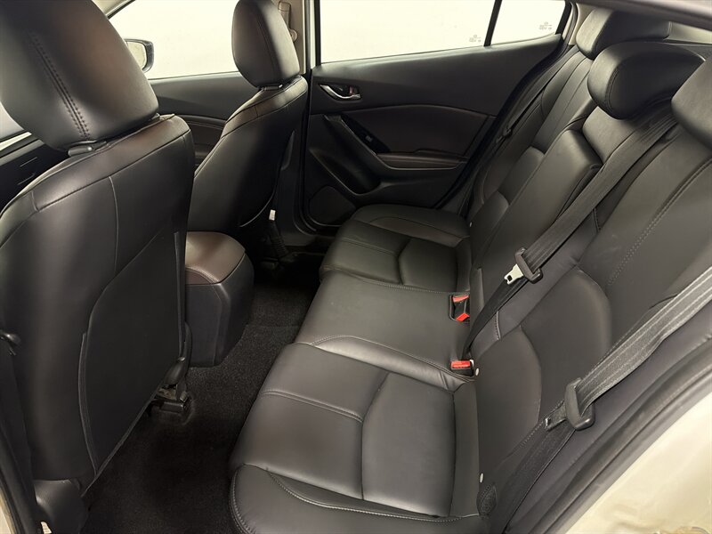 2018 Mazda Mazda3 Touring - Photo 21 - West Bountiful, UT 84087