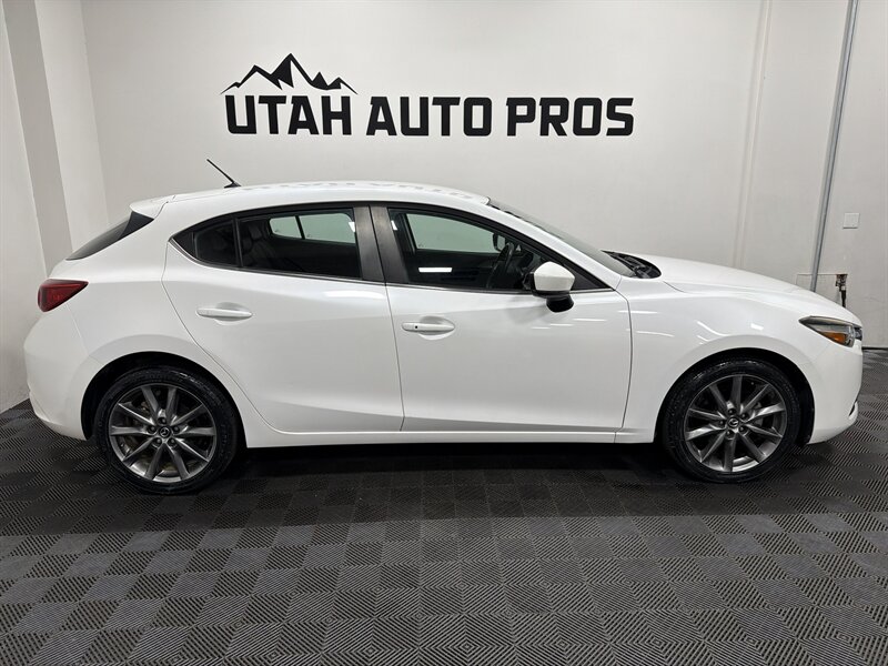 2018 Mazda Mazda3 Touring - Photo 2 - West Bountiful, UT 84087