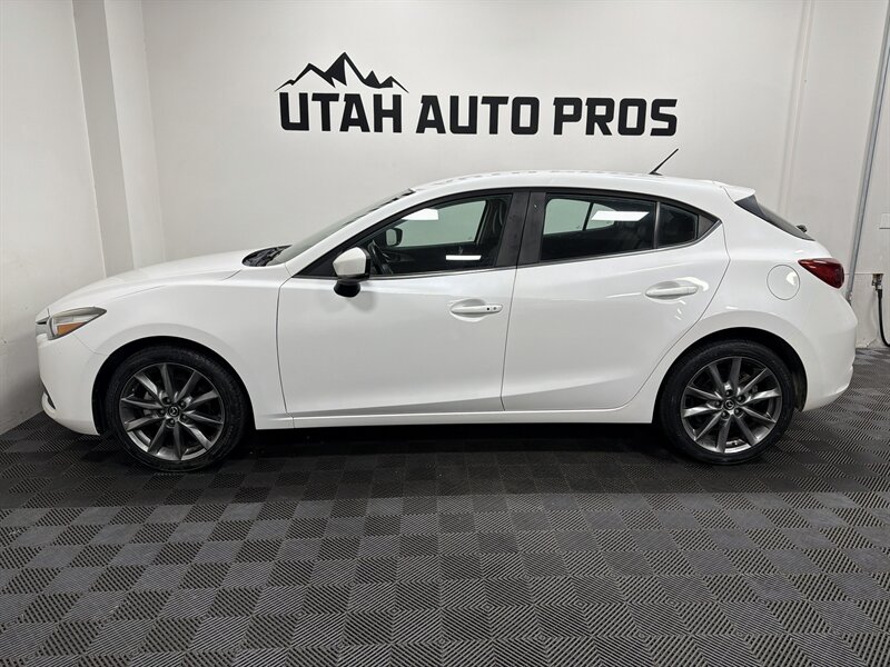 2018 Mazda Mazda3 Touring - Photo 5 - West Bountiful, UT 84087