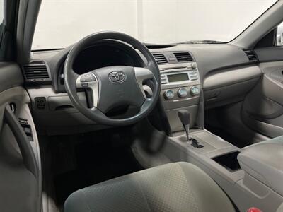 2009 Toyota Camry LE   - Photo 10 - West Bountiful, UT 84087