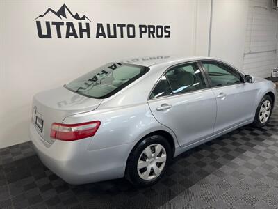 2009 Toyota Camry LE   - Photo 3 - West Bountiful, UT 84087