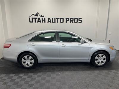 2009 Toyota Camry LE   - Photo 2 - West Bountiful, UT 84087