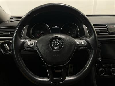 2018 Volkswagen Passat 2.0T R-Line   - Photo 19 - West Bountiful, UT 84087