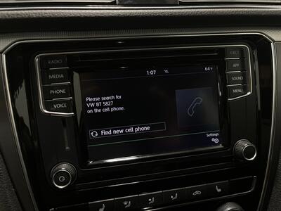 2018 Volkswagen Passat 2.0T R-Line   - Photo 17 - West Bountiful, UT 84087