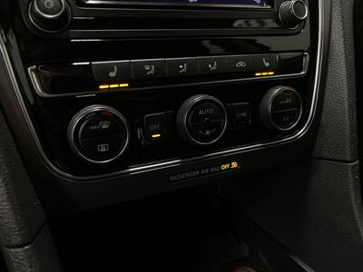 2018 Volkswagen Passat 2.0T R-Line   - Photo 14 - West Bountiful, UT 84087