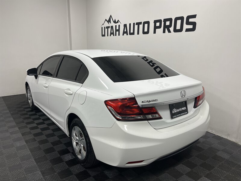2015 Honda Civic LX - Photo 7 - West Bountiful, UT 84087