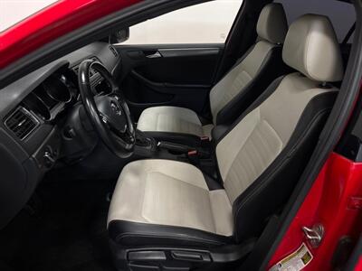 2016 Volkswagen Jetta 1.8T Sport   - Photo 13 - West Bountiful, UT 84087