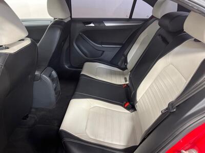 2016 Volkswagen Jetta 1.8T Sport   - Photo 10 - West Bountiful, UT 84087