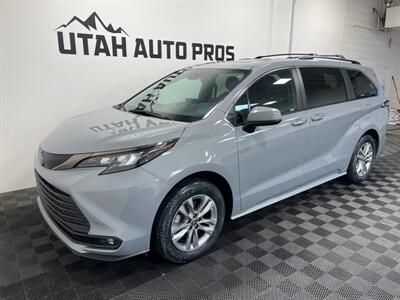 2022 Toyota Sienna Woodland Edition   - Photo 7 - West Bountiful, UT 84087