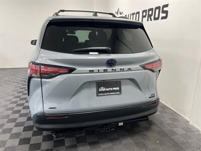 2022 Toyota Sienna Woodland Edition   - Photo 10 - West Bountiful, UT 84087