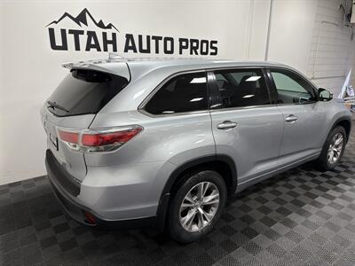 2015 Toyota Highlander LE Plus - Photo 3 - West Bountiful, UT 84087