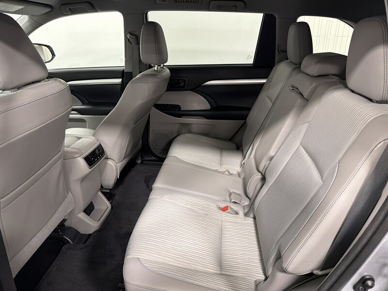 2015 Toyota Highlander LE Plus - Photo 22 - West Bountiful, UT 84087