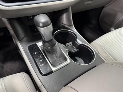 2015 Toyota Highlander LE Plus - Photo 13 - West Bountiful, UT 84087