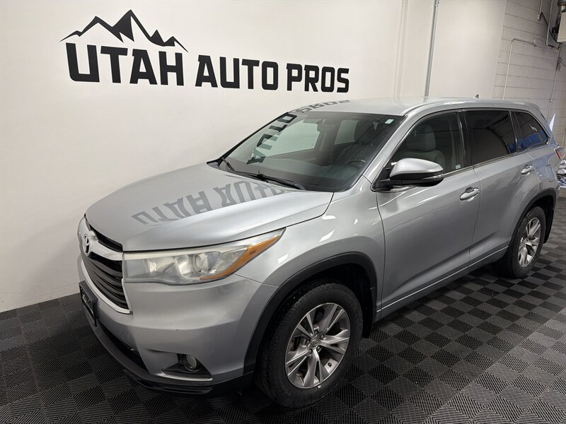 2015 Toyota Highlander LE Plus - Photo 5 - West Bountiful, UT 84087