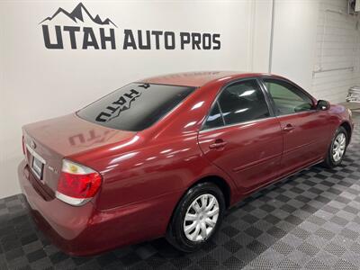 2005 Toyota Camry SE   - Photo 3 - West Bountiful, UT 84087