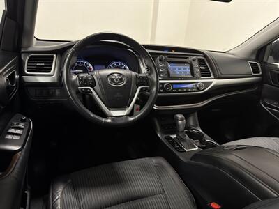2014 Toyota Highlander LE Plus   - Photo 12 - West Bountiful, UT 84087