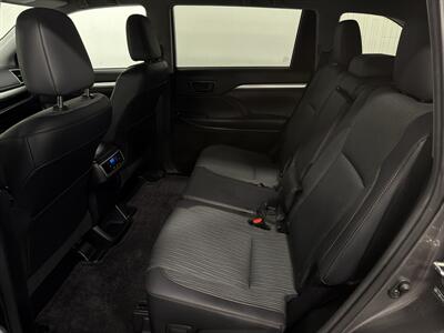 2014 Toyota Highlander LE Plus   - Photo 24 - West Bountiful, UT 84087