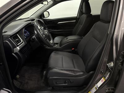 2014 Toyota Highlander LE Plus   - Photo 14 - West Bountiful, UT 84087