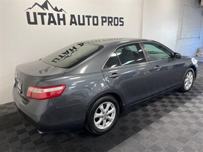 2009 Toyota Camry LE V6   - Photo 3 - West Bountiful, UT 84087