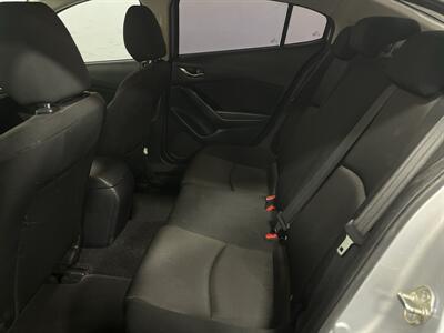 2017 Mazda Mazda3 Sport   - Photo 9 - West Bountiful, UT 84087