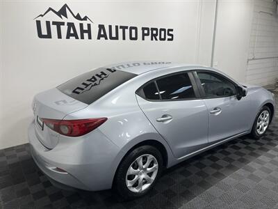 2017 Mazda Mazda3 Sport   - Photo 3 - West Bountiful, UT 84087