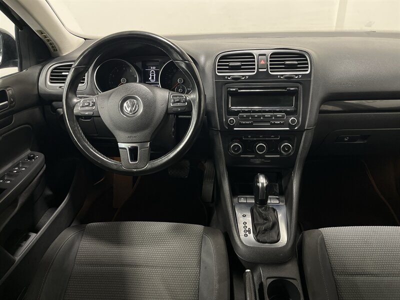 2014 Volkswagen Jetta SportWagen S PZEV - Photo 11 - West Bountiful, UT 84087