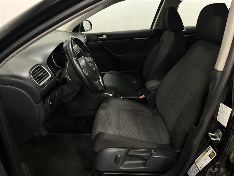 2014 Volkswagen Jetta SportWagen S PZEV - Photo 13 - West Bountiful, UT 84087