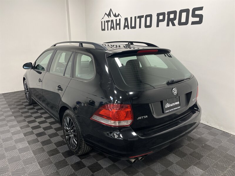 2014 Volkswagen Jetta SportWagen S PZEV - Photo 7 - West Bountiful, UT 84087