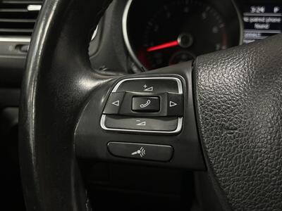2014 Volkswagen Jetta SportWagen S PZEV - Photo 20 - West Bountiful, UT 84087