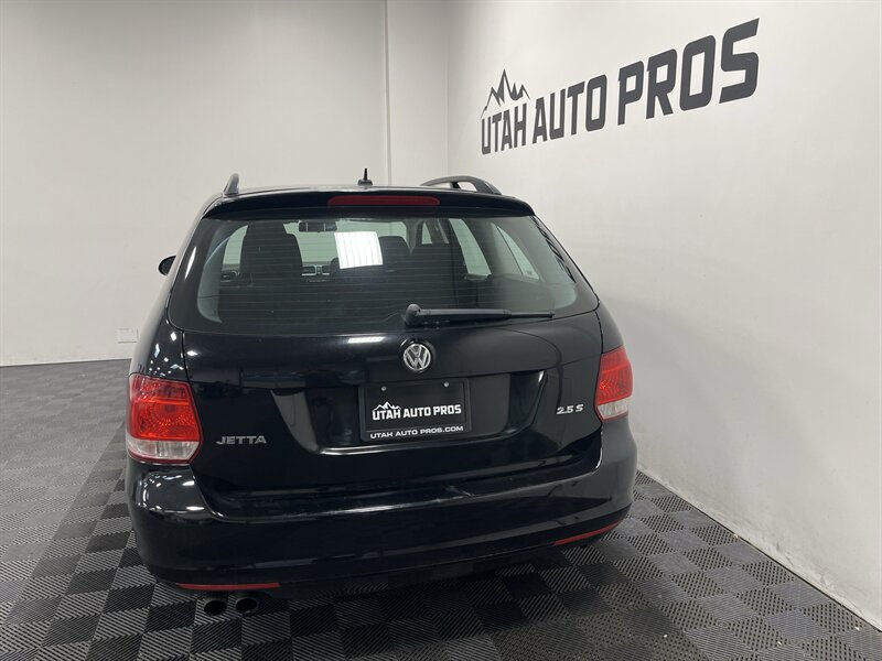 2014 Volkswagen Jetta SportWagen S PZEV - Photo 8 - West Bountiful, UT 84087